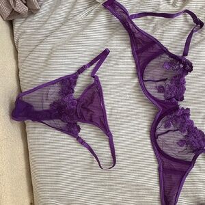Lingerie - Violet